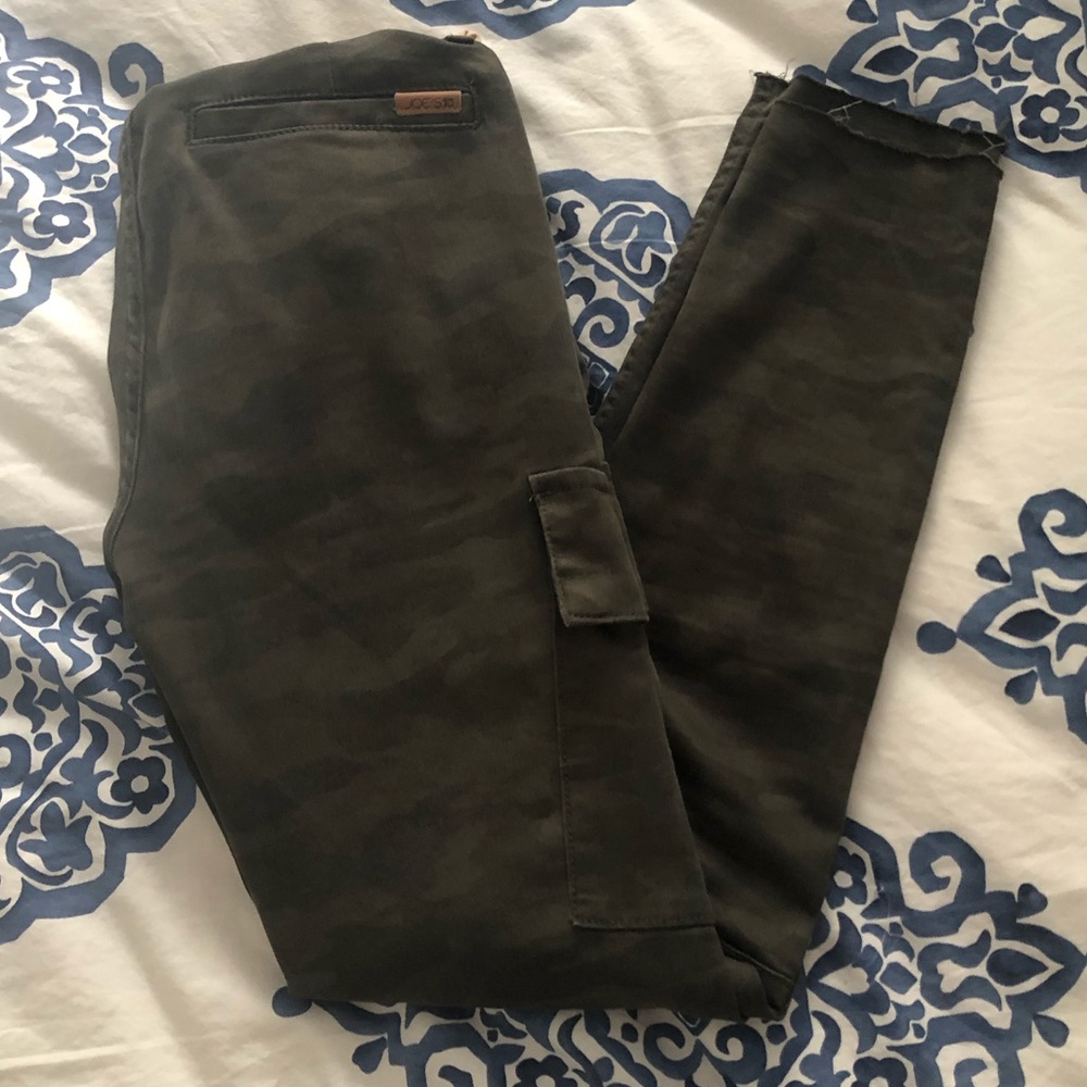 Joe’s Jeans Camo Maternity Skinny Jeans- Size 26